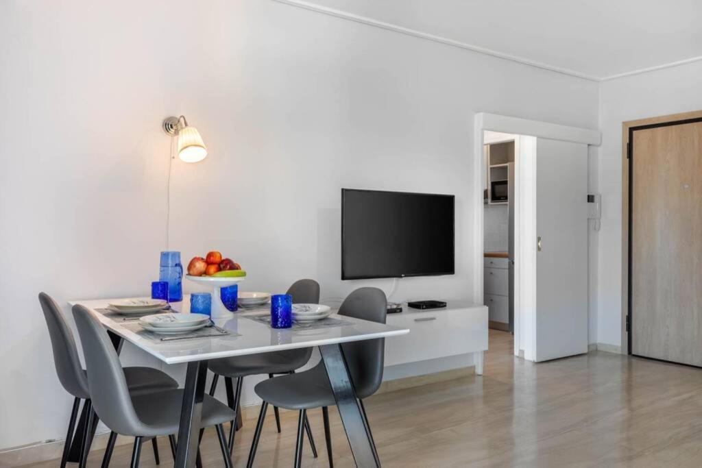 Four Seasons Sea View Apartment 아테네 외부 사진